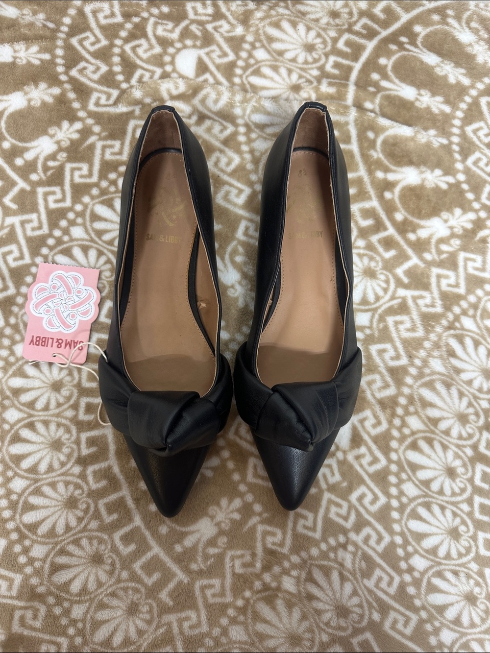Sam & Libby Black Pointed Knot-Front Flats